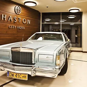 Hotel Haston, Vratislav